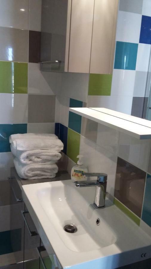 Appartement à 2min du plan d'eau Vichy Exterior foto